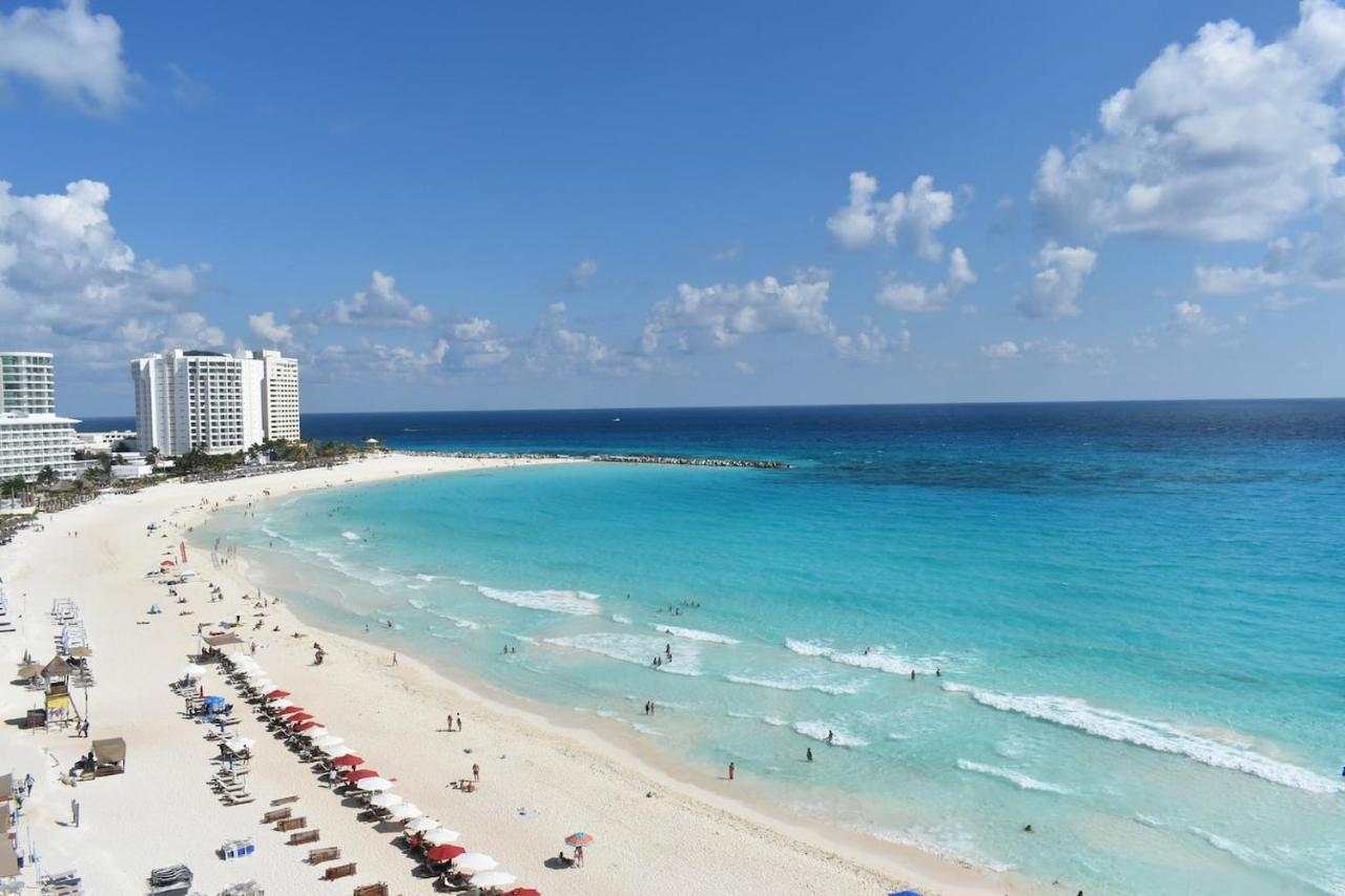 Luxury Caribbean Condos By Salvia Cancun Beachfront Exterior foto